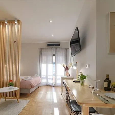 Modern Studio In Corfu Town Lägenhet *